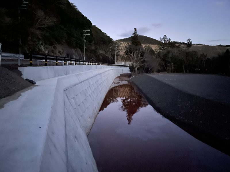 令和2年度　主要地方道鳥羽磯部線（松尾拡幅2工区）道路改良工事